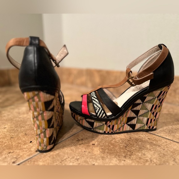 Aldo Leather Reva Colorful Wedge Heel Sandal Women's size 9 - Picture 6 of 7